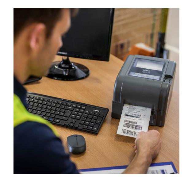 Brother TD-4520TN - Stampante per etichette - termico diretto / trasferimento termico - Rotolo (11 cm) - 300 x 300 dpi - fino a 127 mm/sec - USB 2.0, LAN, host USB, RS232C