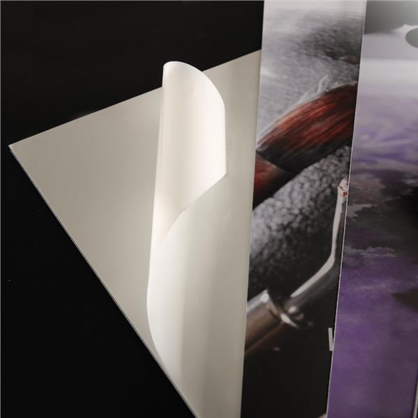 Carton plume ''creativo'' -  70 x 100 cm - spessore 5 mm - 24 fogli - Canson