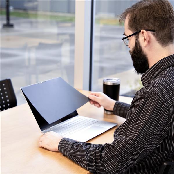 StarTech.com 14-inch 16:10 Touch Privacy Screen, Anti-Glare Privacy Filter, Laptop Monitor Screen Protector with +/- 30 Deg. View Angle, Flip-Over - 51% Blue Light Reduction (14LT6-PRIVACY-SCREEN) - Filtro privacy notebook - adhesive, hinge tabs, flip hinges - 16"
